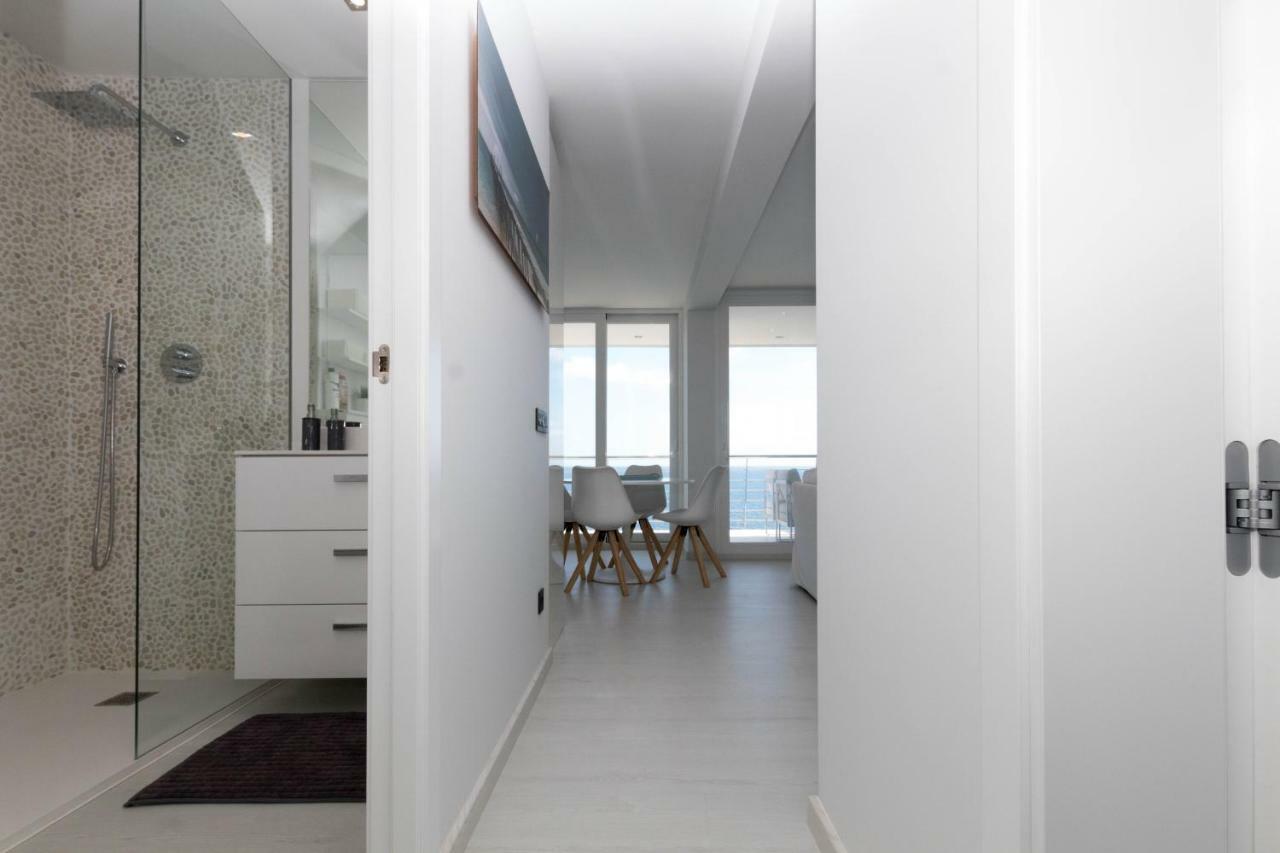 Apartment Front Line *